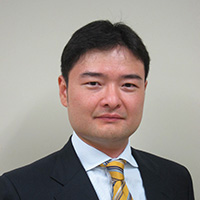 整形外科医 医学博士 真中記念クリニック